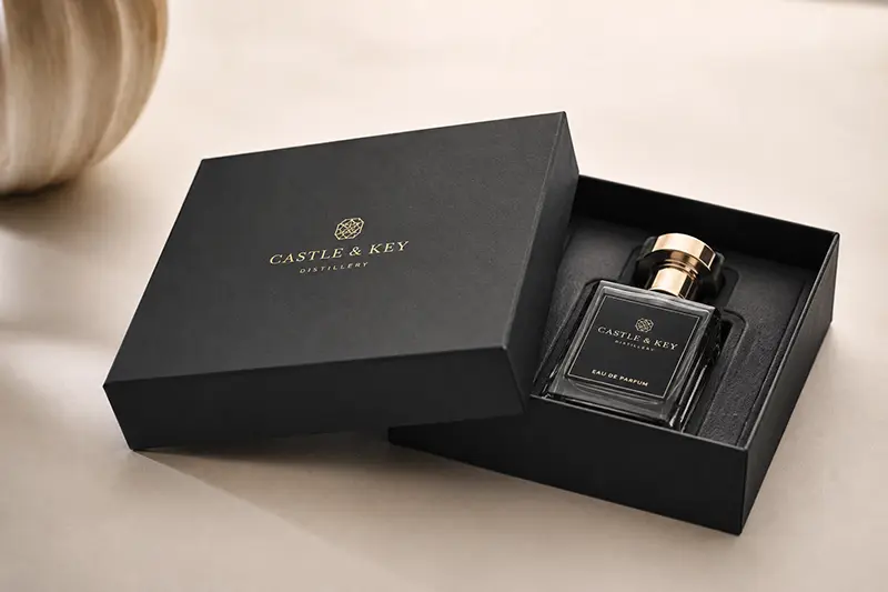 Custom lid and base boxes for gift packaging