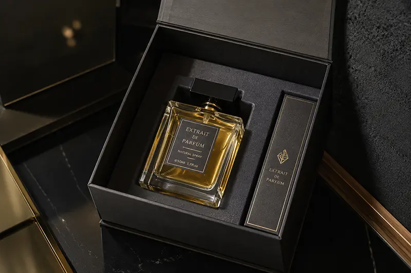 Custom perfume and candle packaging for glass bottles and candle jars