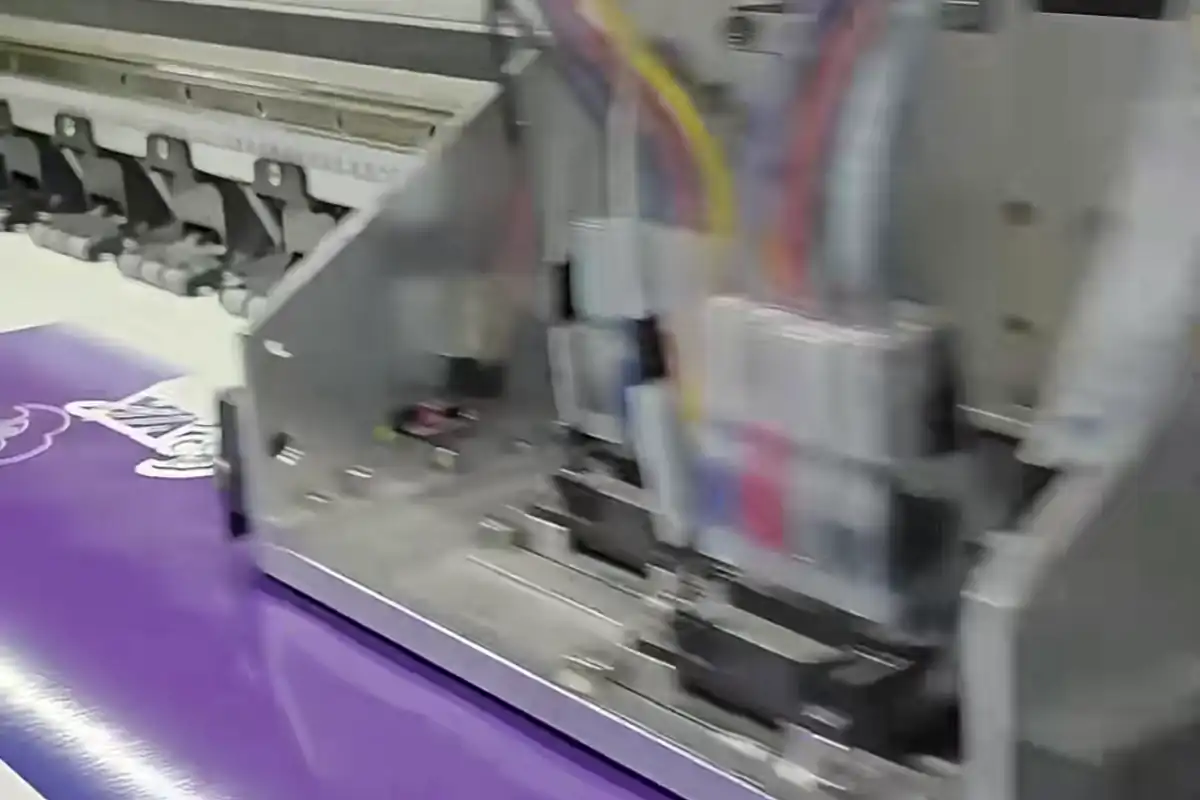 Automated equipment applying printed paper during rigid box production