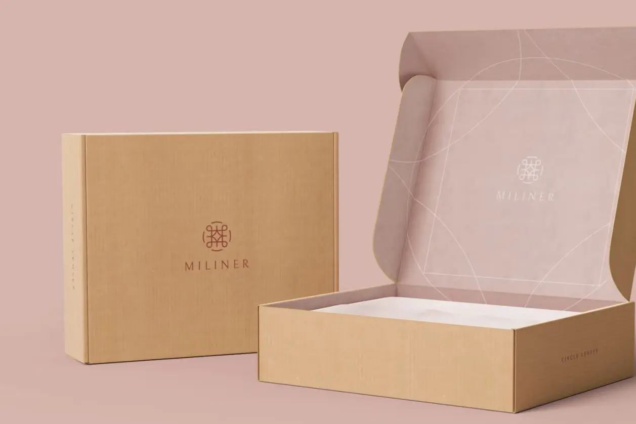 Bracelet and small accessory packaging insert channel