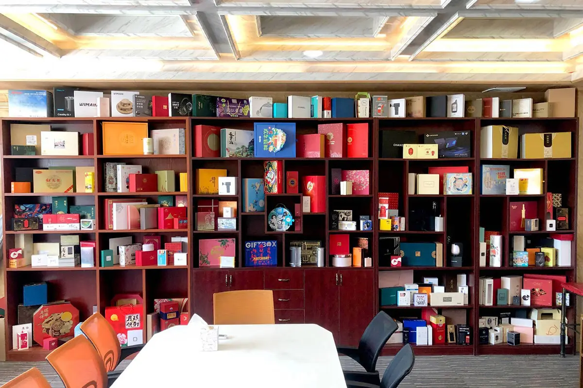 Jewelry packaging for retail ecommerce and gift delivery